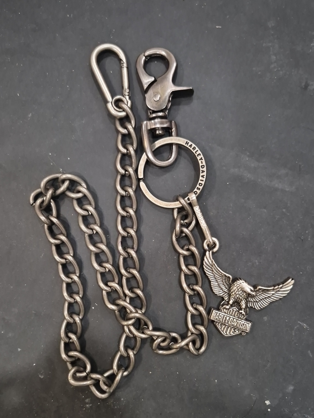 Harley-Davidson Gunmetal Chain Wallet Keychain with Eagle Charm Never Worn.